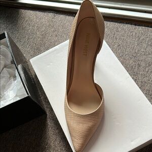 Nine West Tan Patent Leather Heels